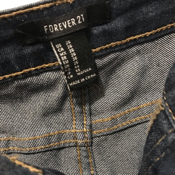 ⚠️Forever 21 Skinny Jeans⚠️ - Picture 3 of 4